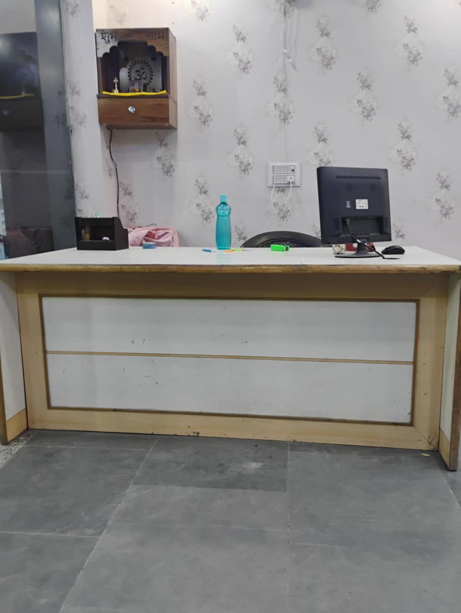 Hotel Shree Ji à Greater Noida Extérieur photo